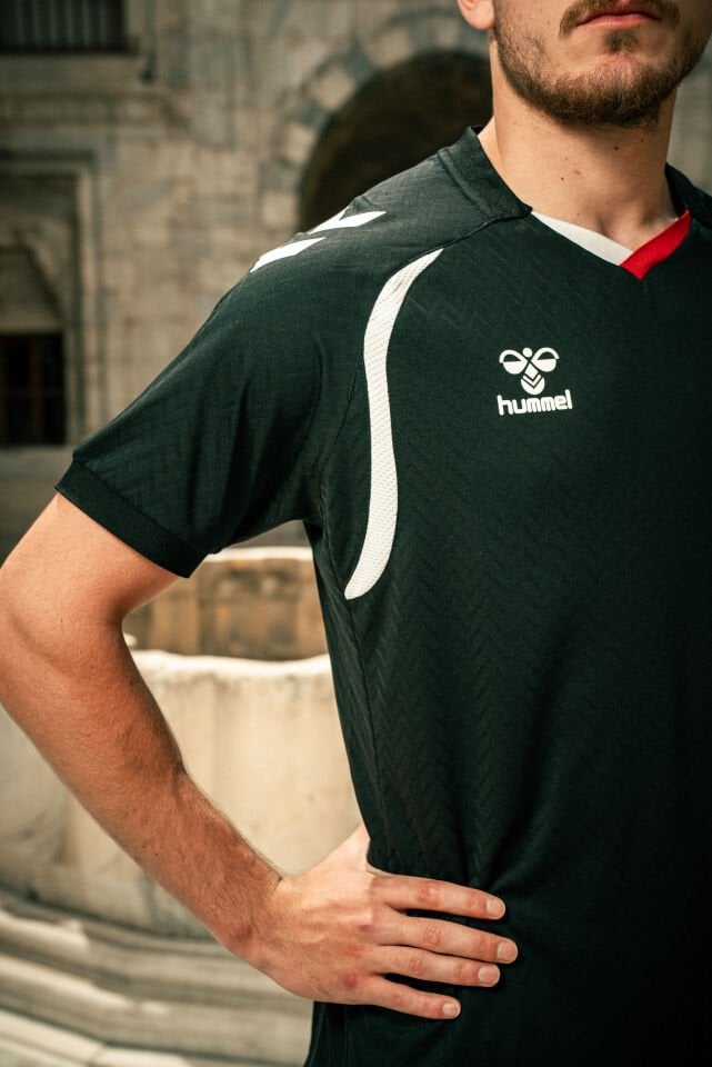 hummel Sivasspor Siyah Forma 25/26