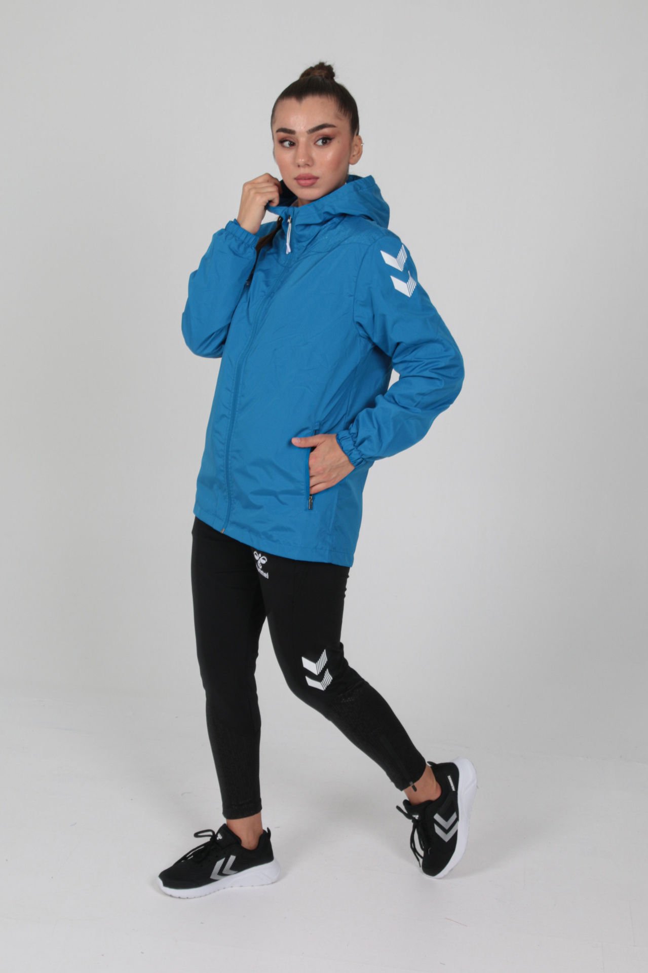 hummel Oregon Yağmurluk | CRS Spor