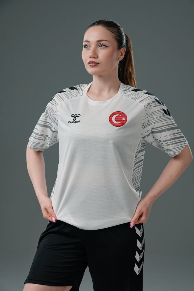 Milli Takım Line Antrenman Tişört Beyaz