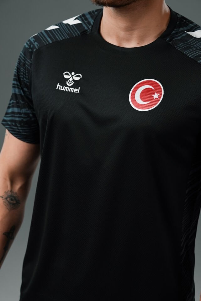 Milli Takım Line Antrenman Tişört Siyah