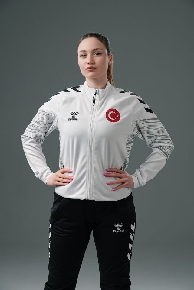 Milli Takım Line Kamp Eşofman Üstü Beyaz