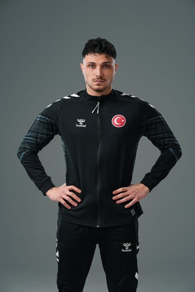 Milli Takım Line Kamp Eşofman Üstü Siyah