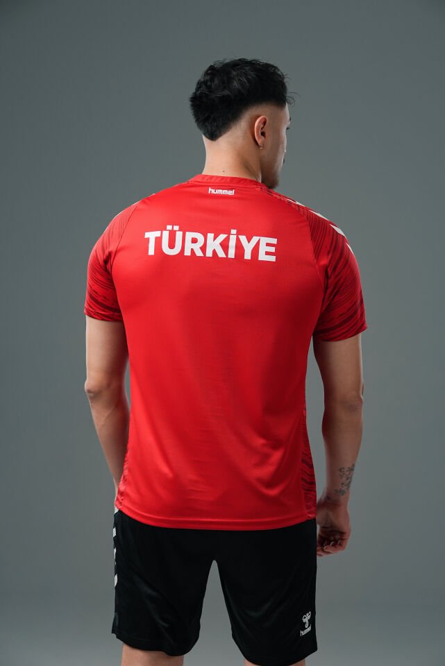 Milli Takım Line Kamp Tişört Kırmızı