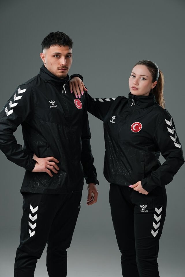 Dream Milli Takım Yağmurluk Siyah