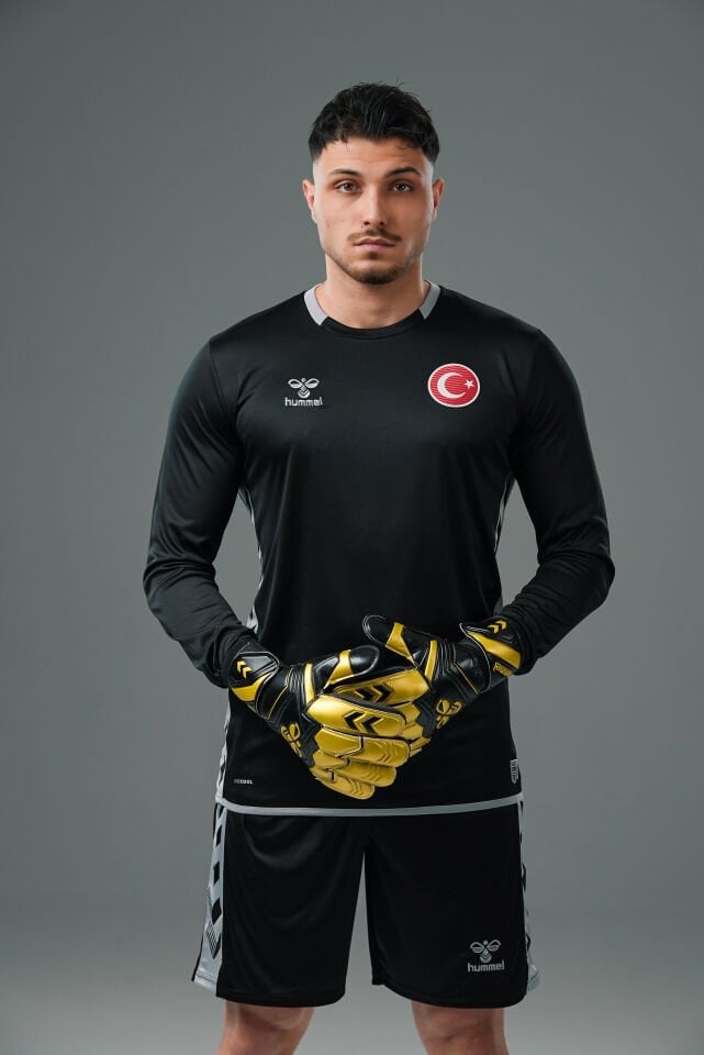 Royal Milli Takım Kaleci Forma Takımı Siyah