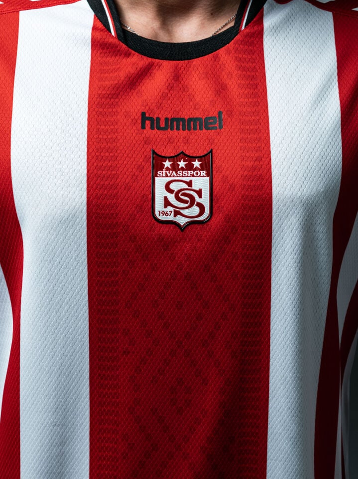 Hml Sivasspor Gök Medrese Kırmızı Forma 26/27