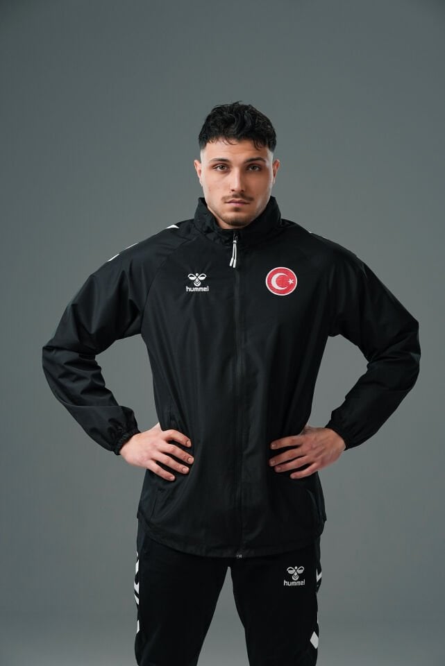 Hummel Line Milli Takım Yağmurluk Siyah