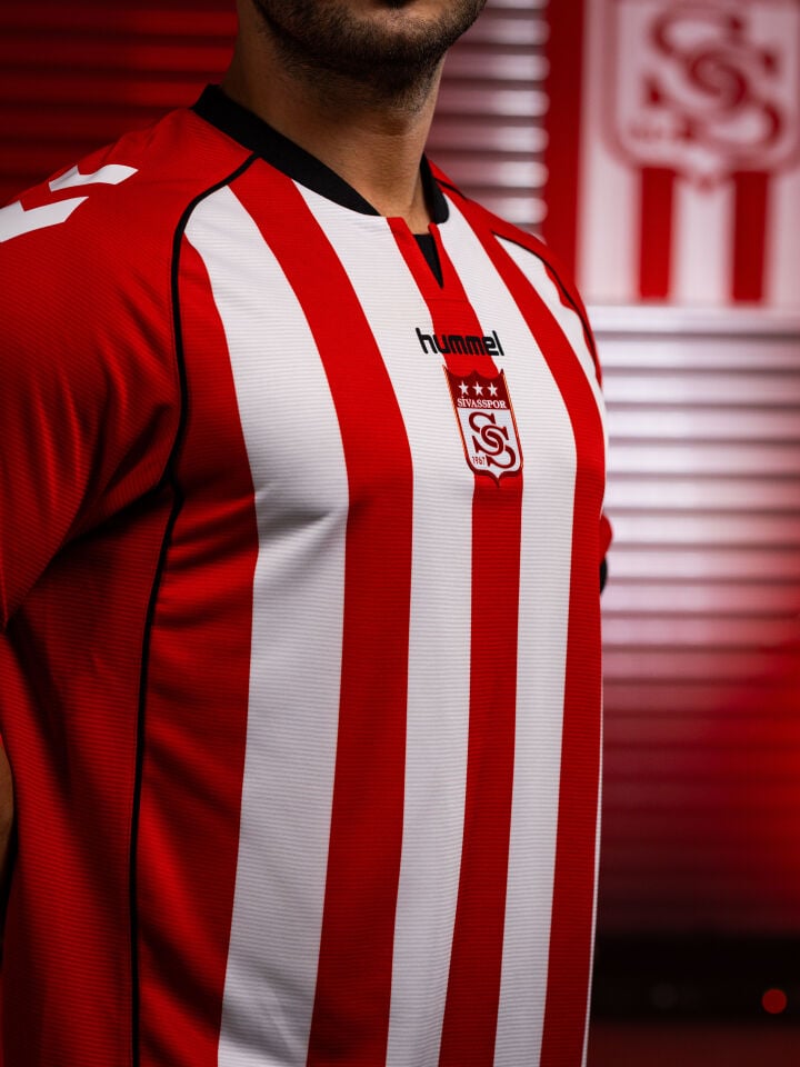 Hml Sivasspor Retro Çubuklu Forma 26/27