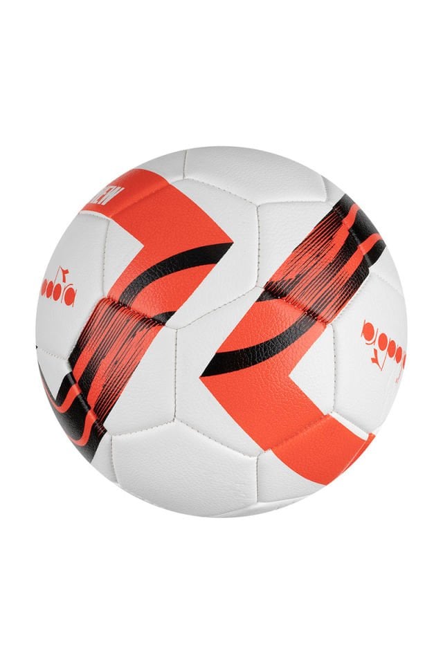 New Futbol Topu Beyaz Siyah Kırmızı No 4