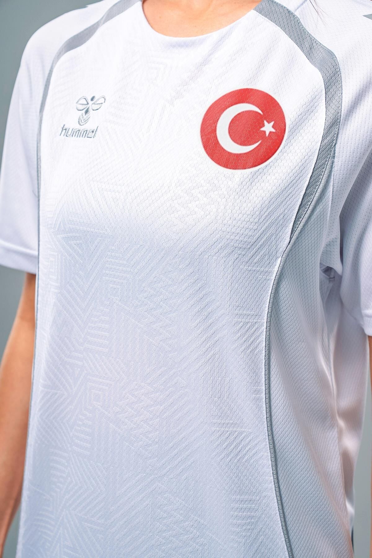 Hummel Target Milli Takım Antrenman Tişört Beyaz
