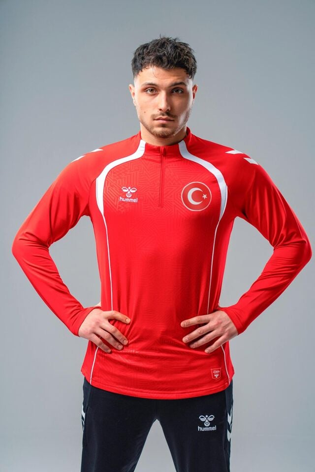 Hummel Target Milli Takım Antrenman Eşofman Üstü Kırmızı