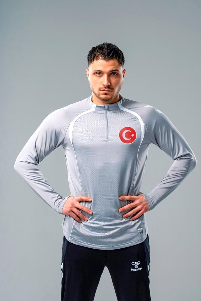 Hummel Target Milli Takım Antrenman Eşofman Üstü Gri