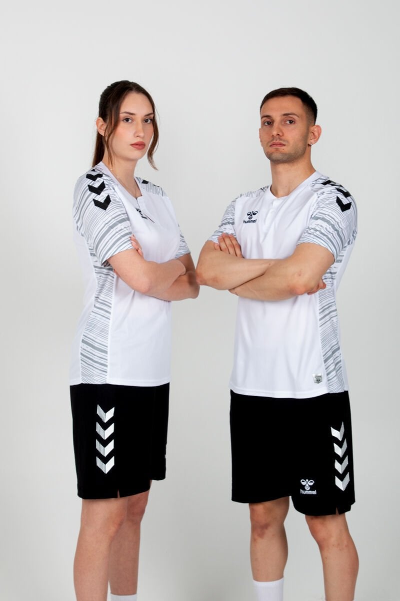 Line Kamp Tişört Beyaz