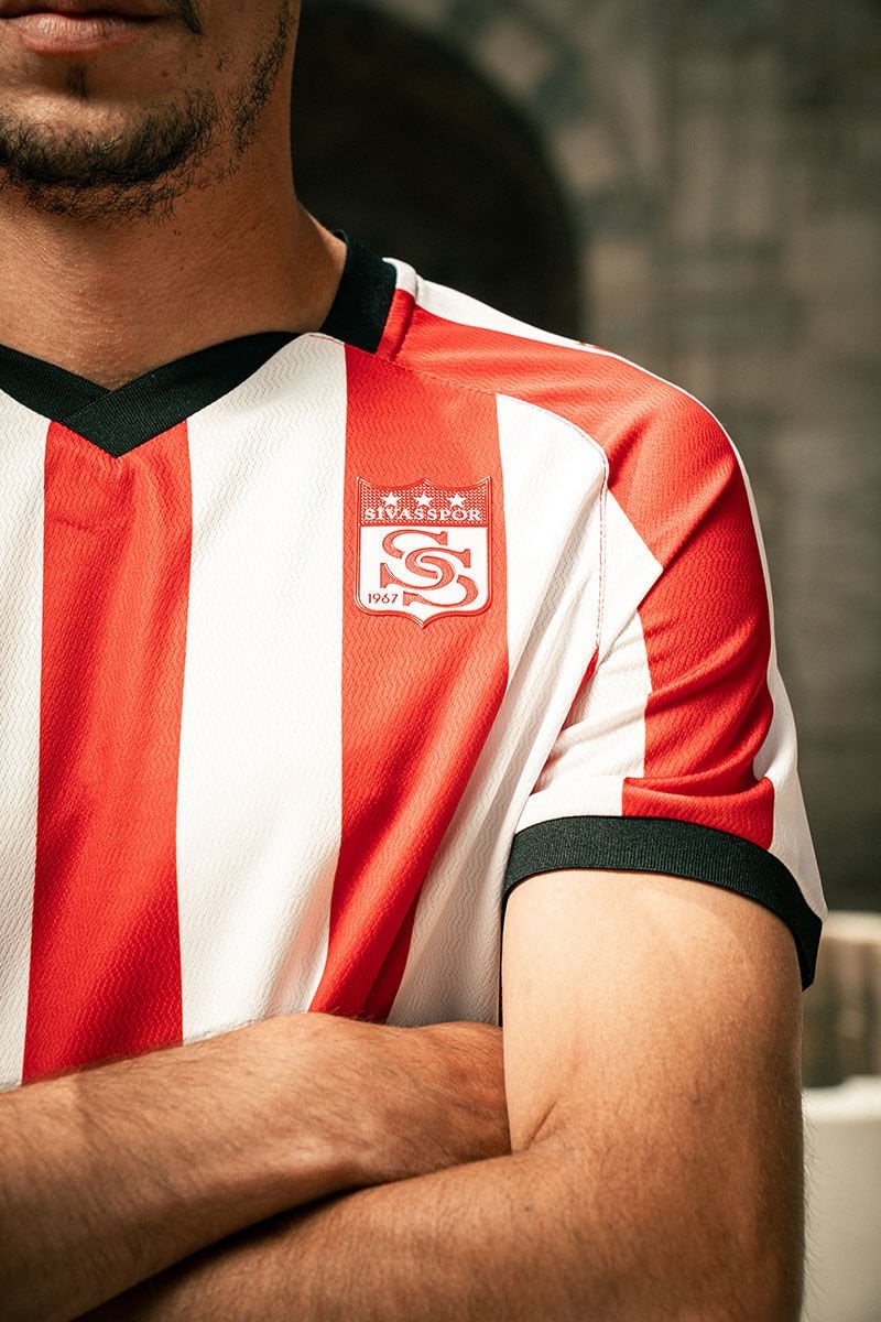 Sivasspor Efsane Çubuklu Forma 25/26