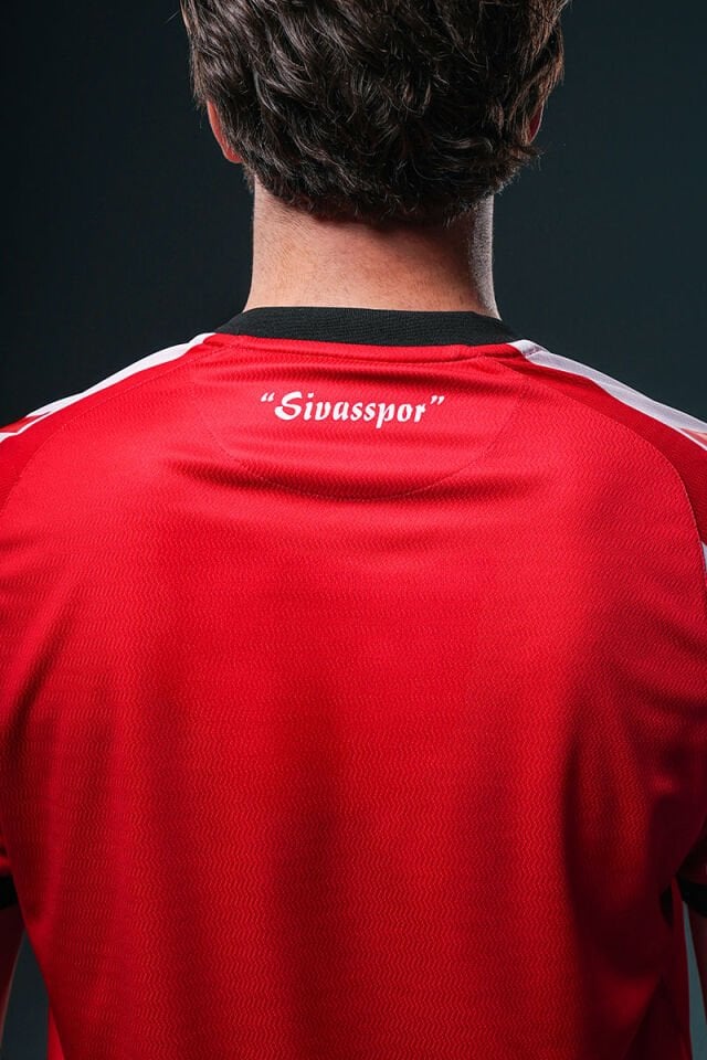 Sivasspor Efsane Çubuklu Forma 25/26