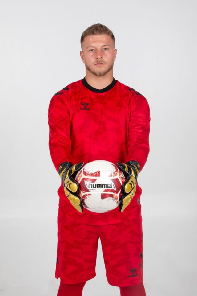 Hummel Line Kaleci Tek Üst Forma Kırmızı