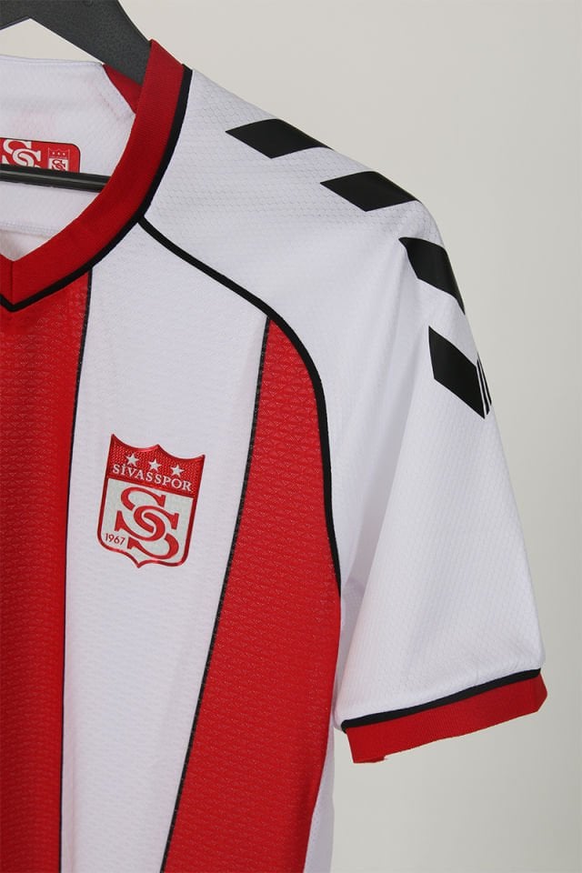 Sivasspor Efsane Çubuklu Forma Yetişkin
