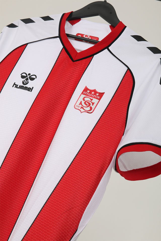 Sivasspor Efsane Çubuklu Forma Yetişkin