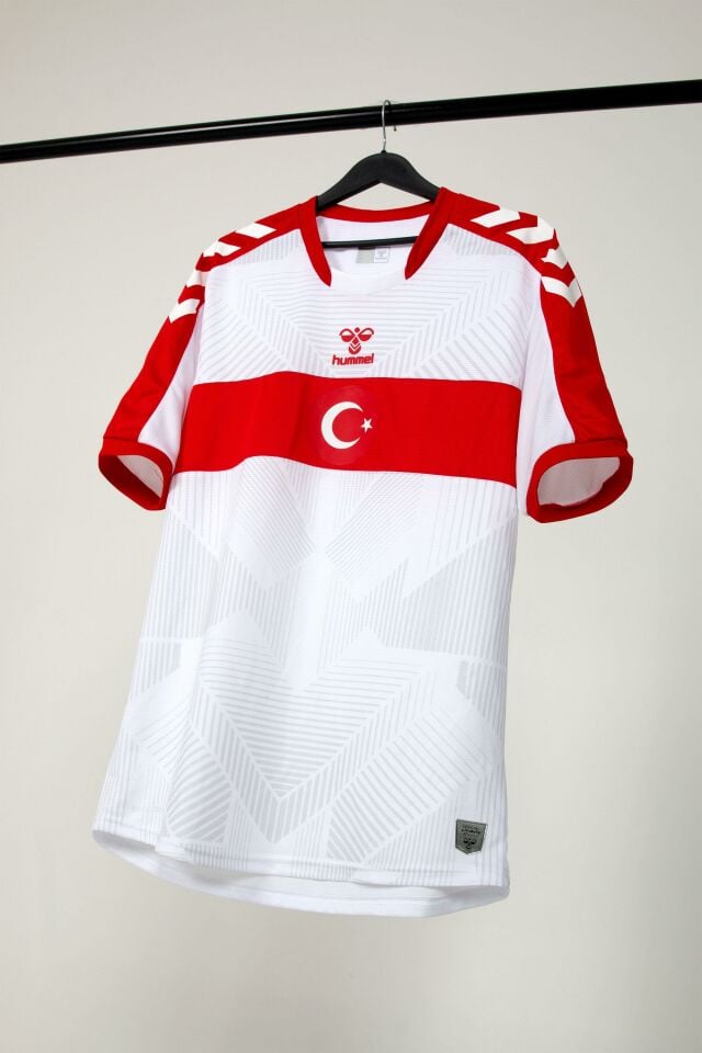 Türkiye Milli Takım Forma Beyaz