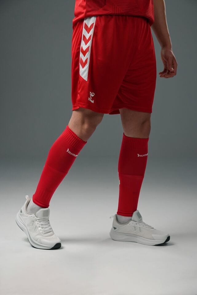 Hummel Milli Takım Kırmızı Şort Erkek