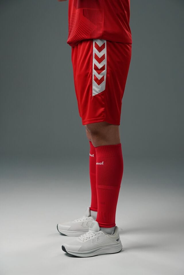 Hummel Milli Takım Kırmızı Şort Erkek