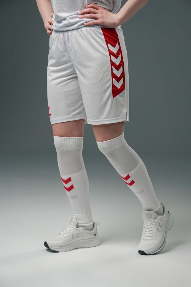 Hummel Milli Takım Beyaz Şort Kadın