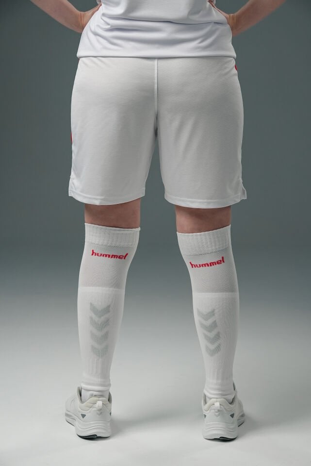 Hummel Milli Takım Beyaz Şort Kadın