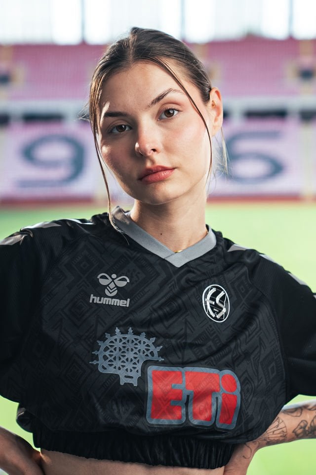 Eskişehirspor Asil Siyah Kadın Crop Forma